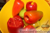 Салат "Зима" из огурцов, помидоров и перца